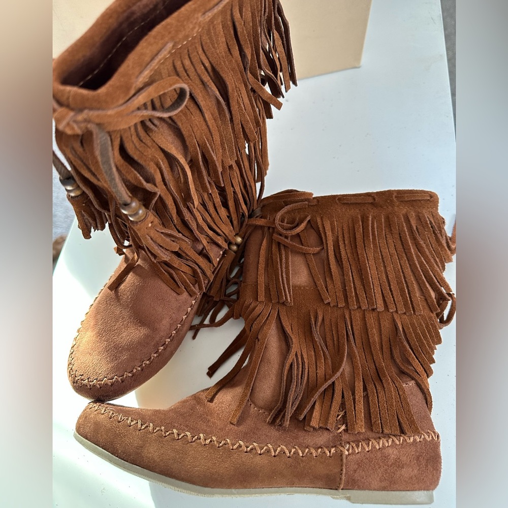 Moccasin Boots, mid calf